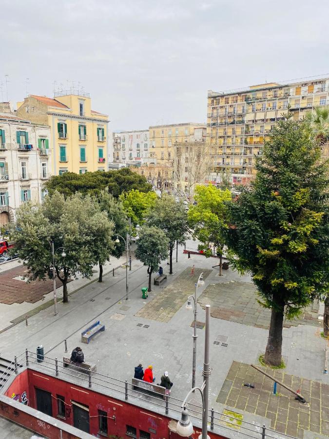 B&B Conte Cavour เนเปิลส์ ภายนอก รูปภาพ